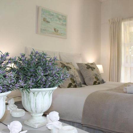 Van Biljon Cottage No Loadshedding Oudtshoorn Bagian luar foto